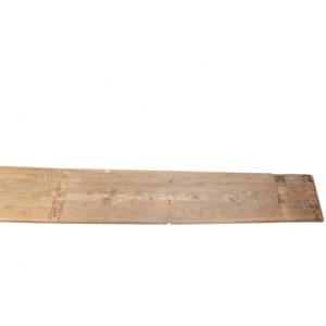 una tabla de madera